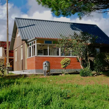 Casa Do Pinheiro Near óbidos With Garden